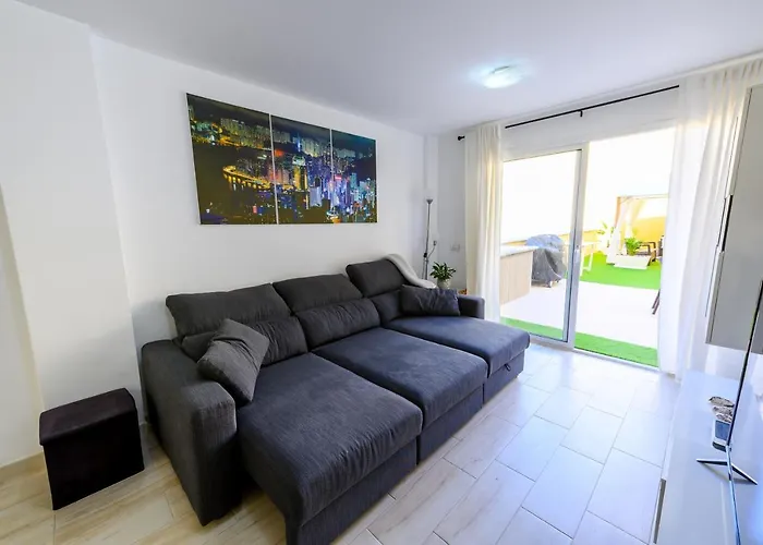 Terraza Cristianos Арона