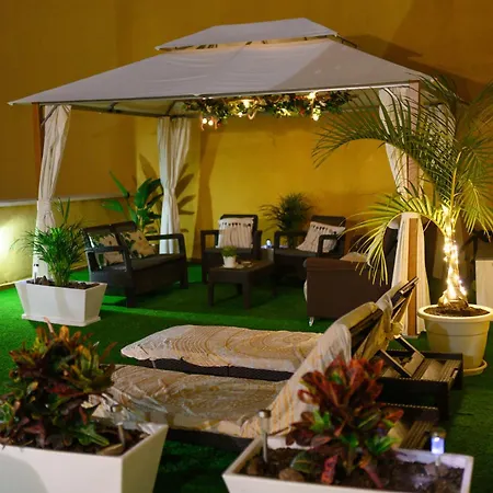 Terraza Cristianos * ארונה